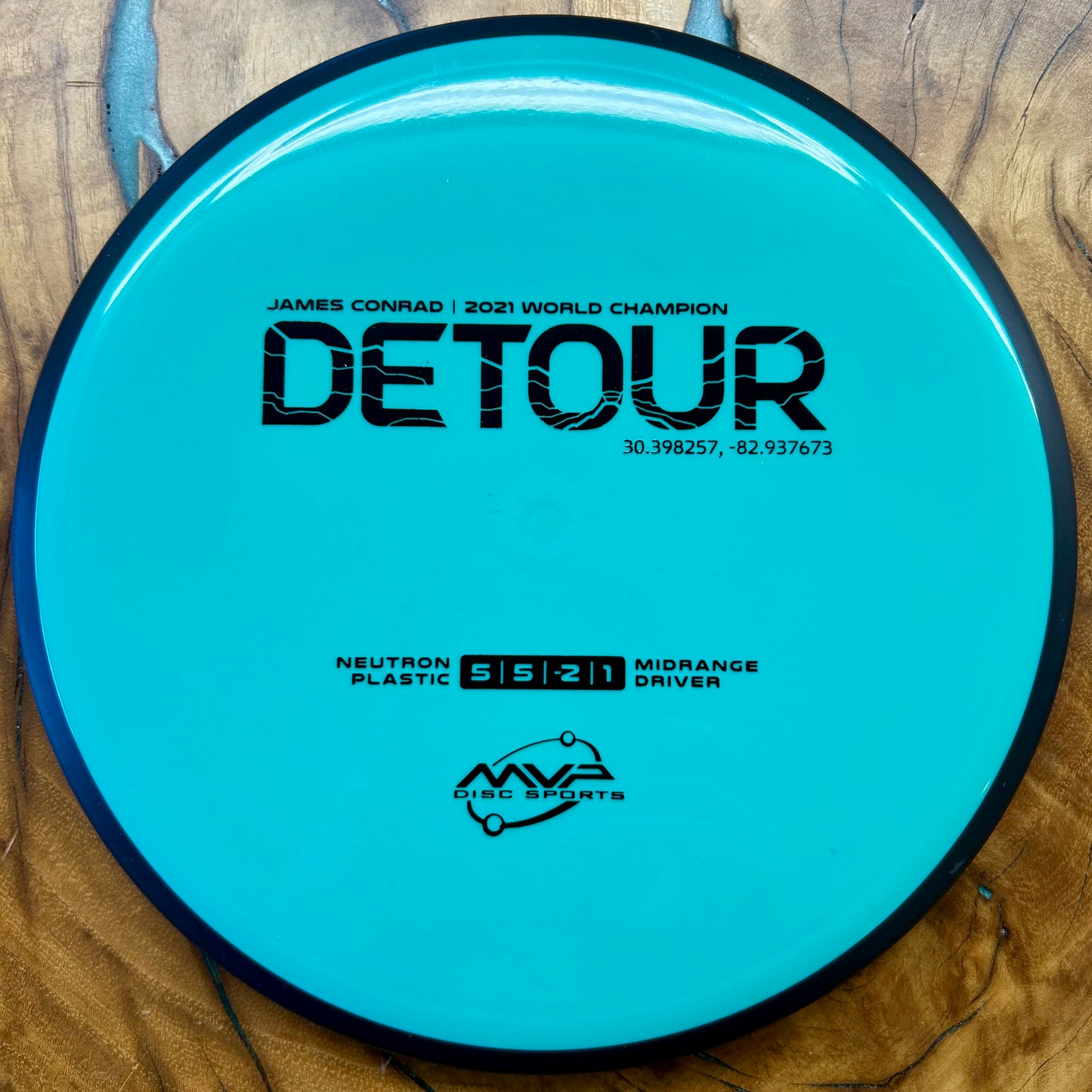MVP Disc Sports Neutron Detour